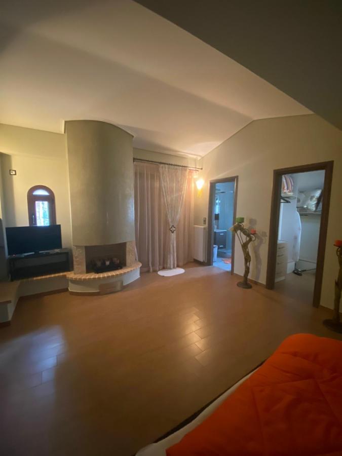 Villa Ria Kalavryta Exteriör bild
