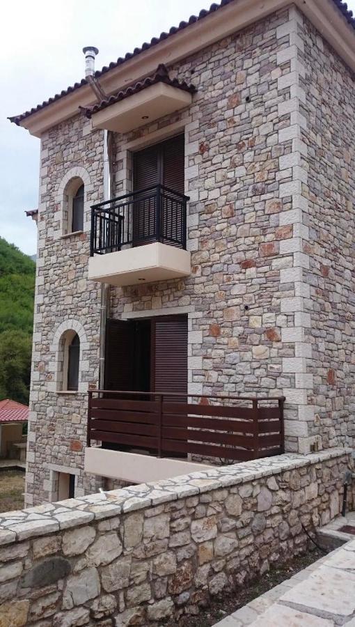 Villa Ria Kalavryta Exteriör bild